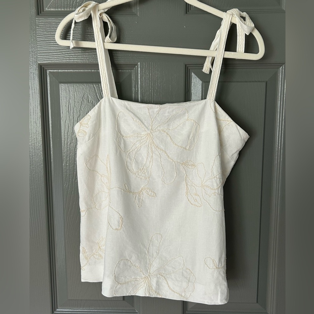 Zara white linen tank with embroidered flowers